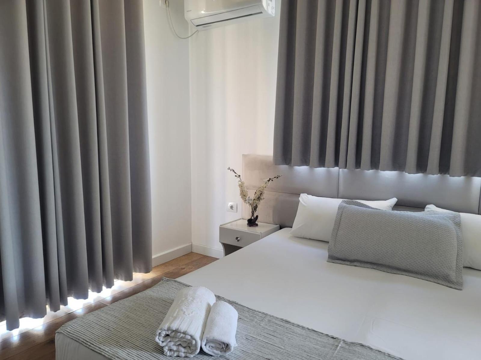 Hotel Myrtai - City Center Saranda Zewnętrze zdjęcie