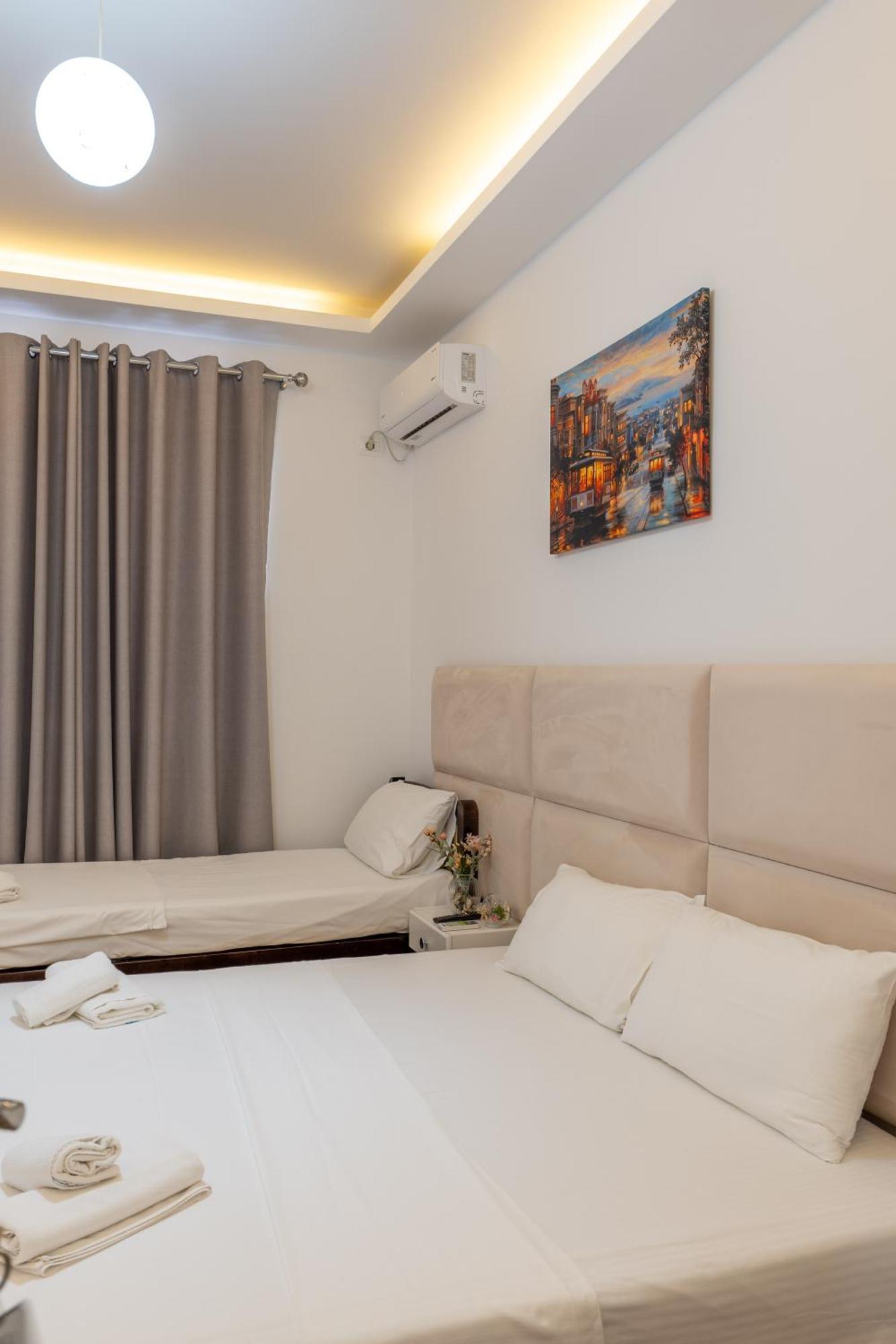 Hotel Myrtai - City Center Saranda Zewnętrze zdjęcie