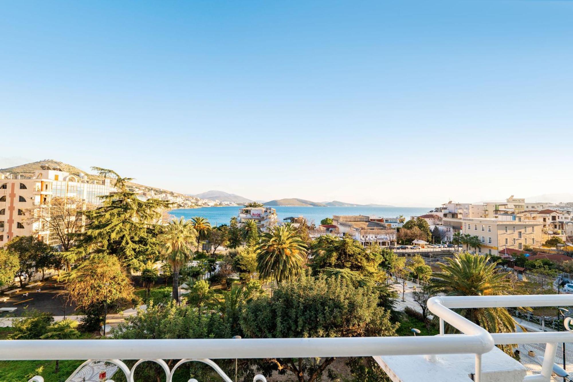 Hotel Myrtai - City Center Saranda Zewnętrze zdjęcie
